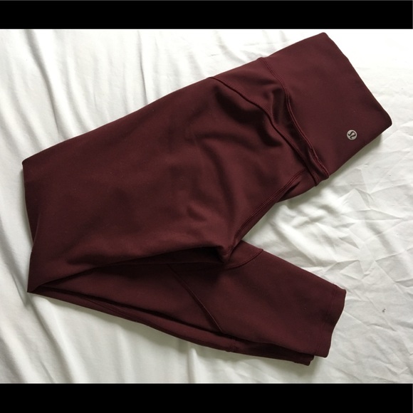 Wunder under Burgundy leggings - Picture 2 of 4